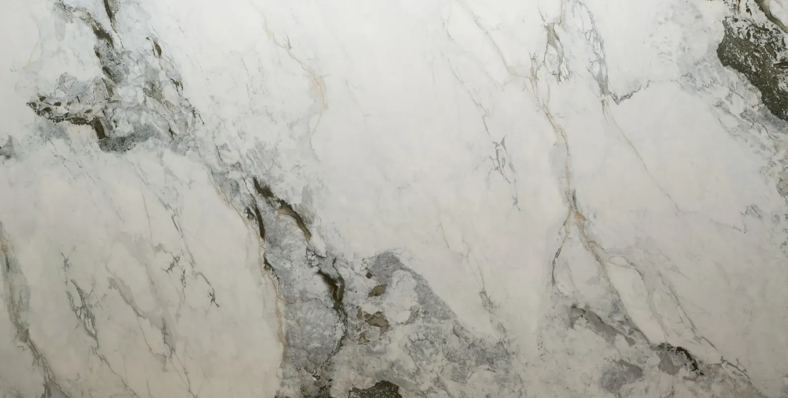 Primax Calacatta Picco Nevoso — кварцевый агломерат