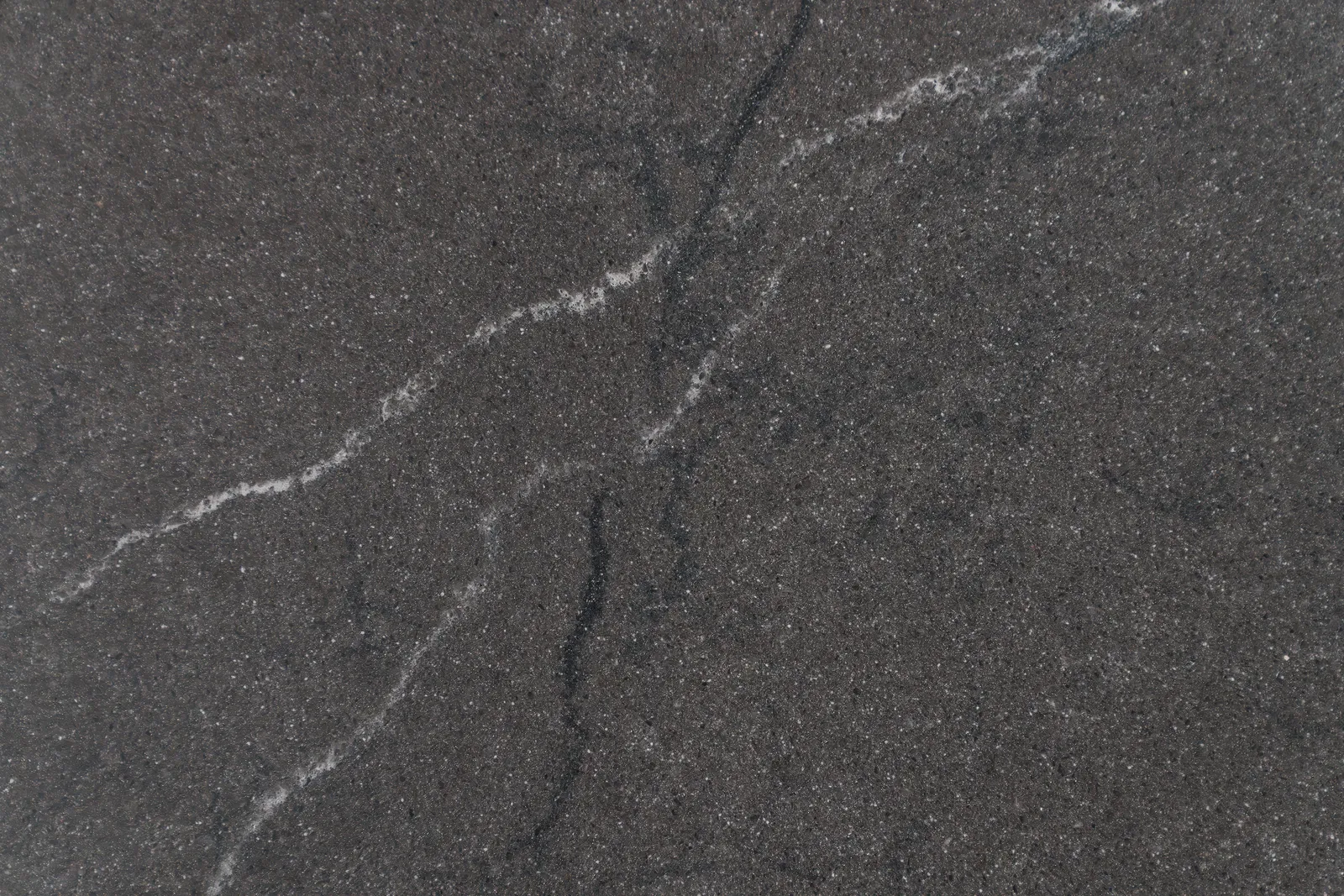 Quantra Marquina — кварцевый агломерат