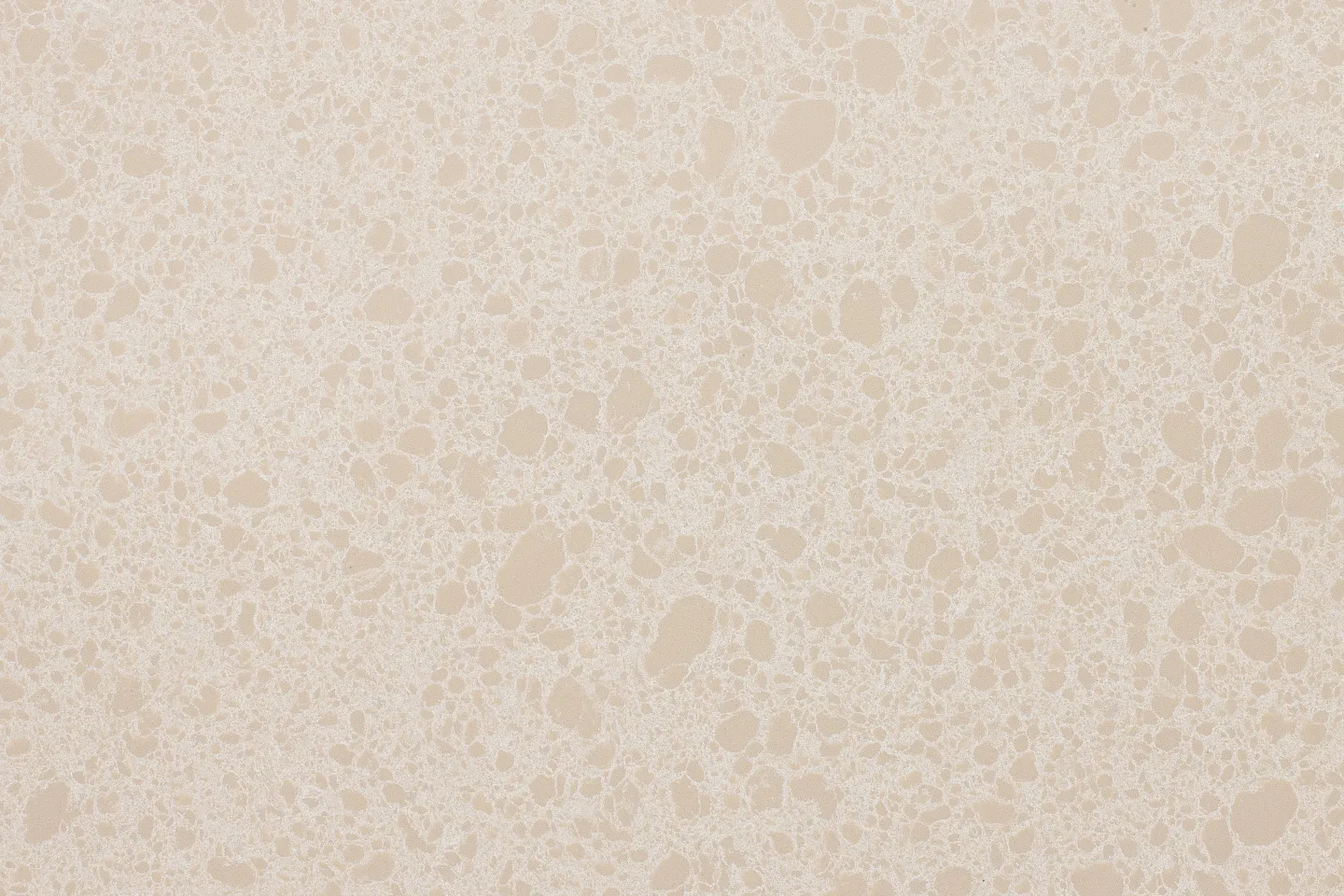 Radianz Mykonos Beige — кварцевый агломерат